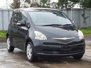 2010 TOYOTA RACTIS