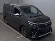 2019 TOYOTA VOXY