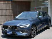 2023 VOLVO V60