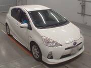 2013 TOYOTA AQUA