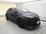 2023 TOYOTA C-HR