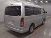 TOYOTA HIACE WAGON