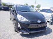 2015 TOYOTA AQUA