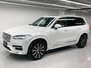 2023 VOLVO XC90