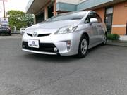 2013 TOYOTA PRIUS S