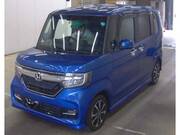 2018 HONDA N-BOX CUSTOM