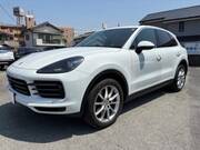 2022 PORSCHE CAYENNE