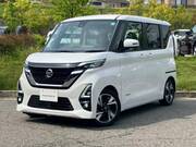 2021 NISSAN ROOX