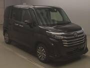 2022 TOYOTA ROOMY