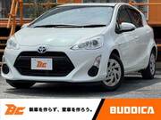 2016 TOYOTA AQUA