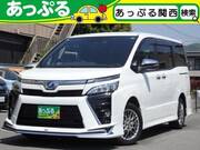 2019 TOYOTA VOXY