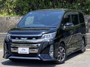 2017 TOYOTA NOAH