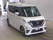 2022 NISSAN ROOX