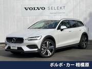 2020 VOLVO V60