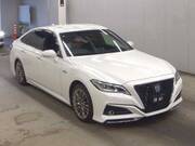 2019 TOYOTA CROWN HYBRID