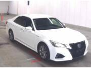 2017 TOYOTA CROWN HYBRID