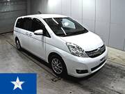 2015 TOYOTA ISIS G