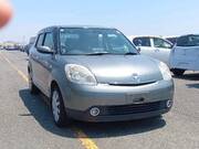 2004 MAZDA VERISA
