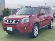 2013 NISSAN X-TRAIL