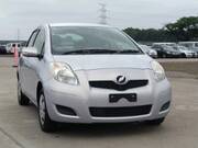 2008 TOYOTA VITZ F