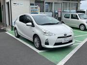 2013 TOYOTA AQUA