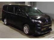 2022 TOYOTA NOAH
