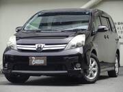2011 TOYOTA ISIS PLATANA