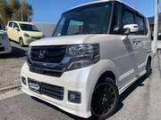 2017 HONDA N-BOX CUSTOM