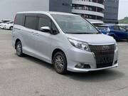 2016 TOYOTA ESQUIRE XI