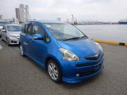 2010 TOYOTA RACTIS