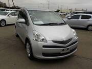 2009 TOYOTA RACTIS G