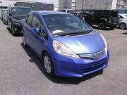 2010 HONDA FIT HYBRID