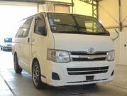 2011 TOYOTA HIACE VAN
