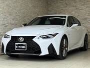 2022 LEXUS IS