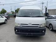 2005 TOYOTA HIACE COMMUTER