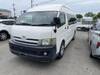TOYOTA HIACE COMMUTER