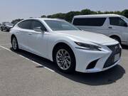 2018 LEXUS LS