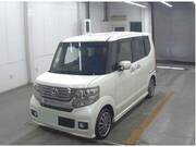 2014 HONDA N-BOX CUSTOM