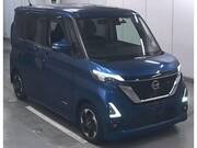 2020 NISSAN ROOX