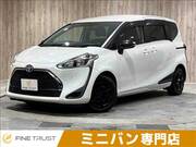 2022 TOYOTA SIENTA