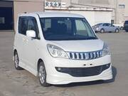 2013 MITSUBISHI DELICA D2