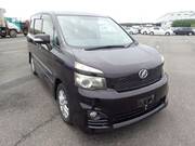2010 TOYOTA VOXY ZS