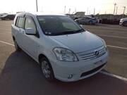 2011 TOYOTA RAUM