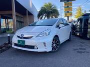 2014 TOYOTA PRIUS ALPHA