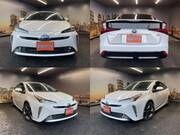 2020 TOYOTA PRIUS