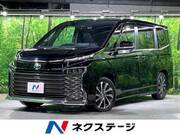 2022 TOYOTA VOXY