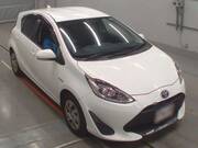 2020 TOYOTA AQUA S
