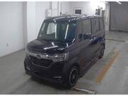 2018 HONDA N-BOX CUSTOM