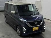 2020 NISSAN ROOX