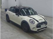 2021 BMW MINI